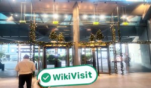 เยี่ยมชม Xspot Wealth ในสหรัฐอาหรับเอมิเรตสำนักงานพบ