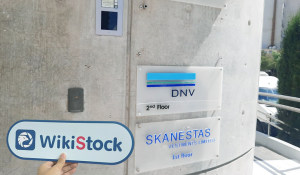 Kunjungan ke SKANESTAS INVESTMENTS di Siprus - Kantor Ditemukan